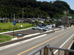 岩間海岸駐車場