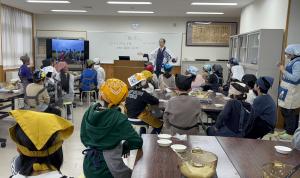 福、笑いに関する特別授業風景写真