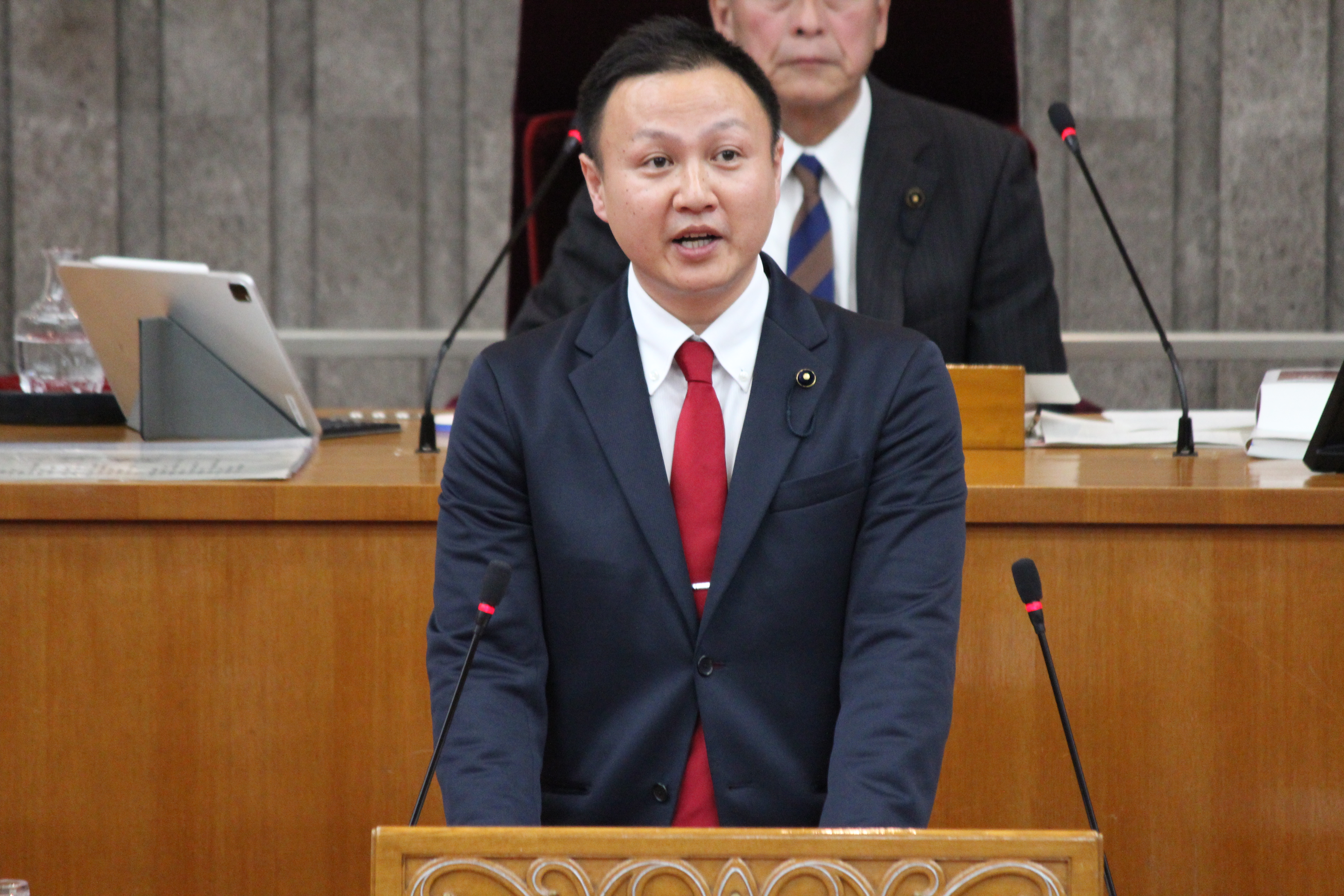 山田真太郎議員の写真