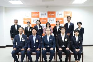 「うつくしま国際協力大使」委嘱状交付式及び帰国報告写真２