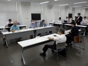 会議の様子２