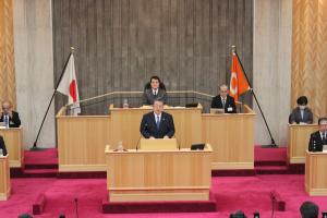 総務委員長の写真