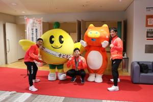 日本代表とキビタンとベコ太郎