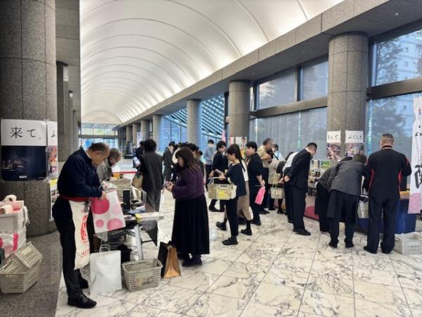 福島マルシェ（特許庁）1