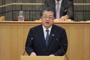 一般質問（佐藤郁雄議員）の写真