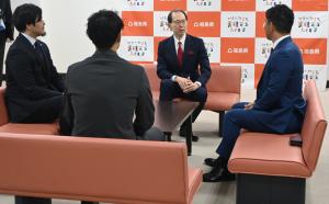 懇談