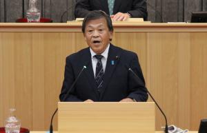 一般質問（荒秀一議員）の写真