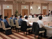 会議風景2（平成26年8月4日開催）